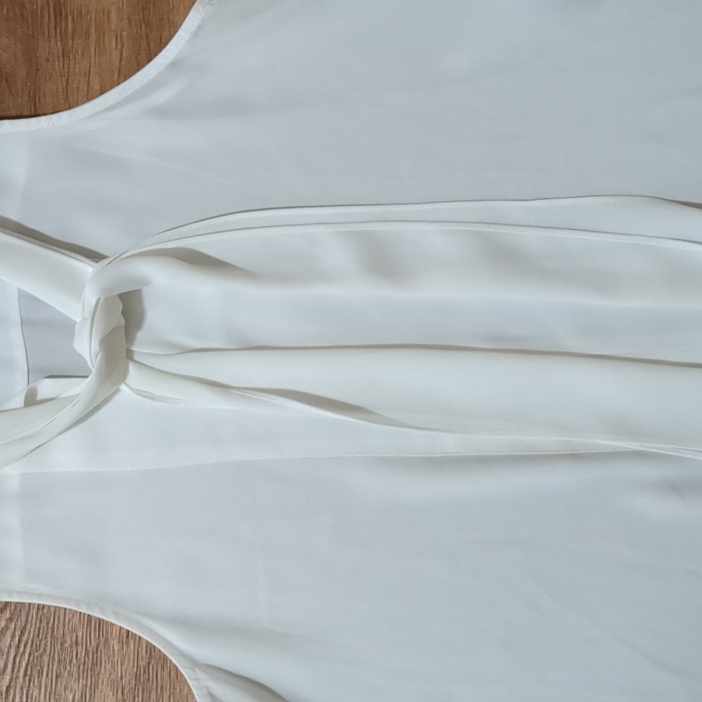 Sanctuary blouse SIZE XS COLOR WHITE - Picture 4 of 7